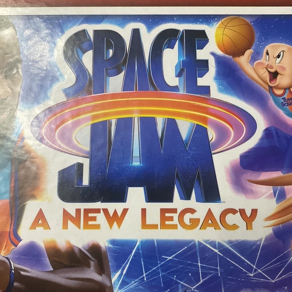 Monopoly Space Jam A New Legacy Edition Family Board Game - Picture 4 of 11